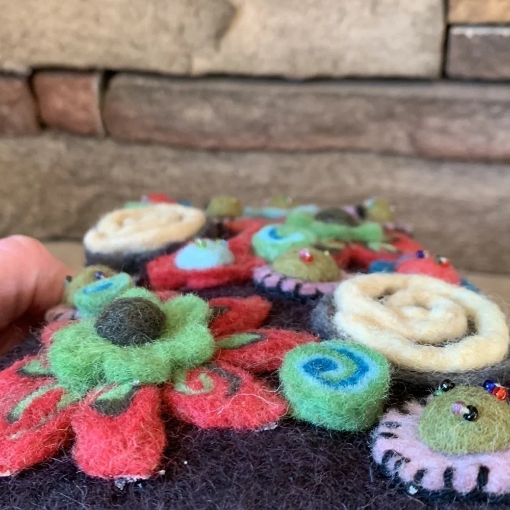 Handmade wool 8x5 floral zippered pouch